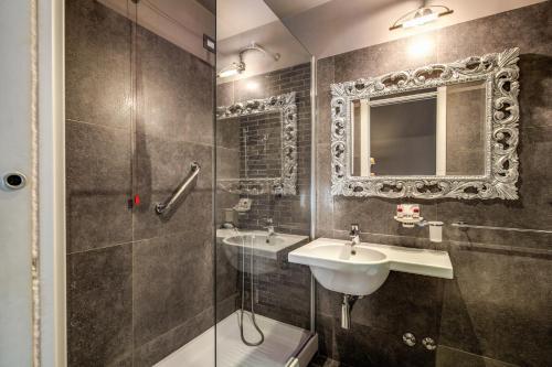 Bed & Breakfast Castrense 2*